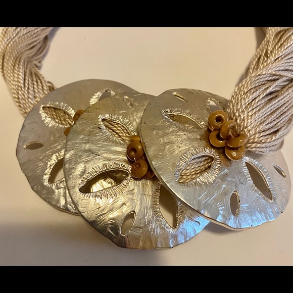 Sand Dollar Neclace - Picture 7 of 10
